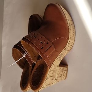 B.O.C. Cork Wedge Clogs NWOT